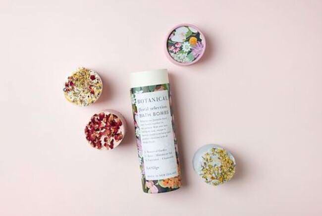 Botanical Bath Bomb Tube